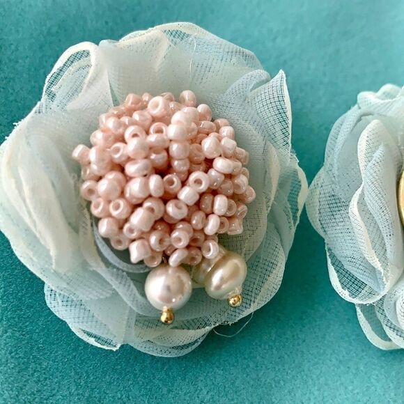 New gradient mesh flower with beaded earrings - Picture 13 of 14